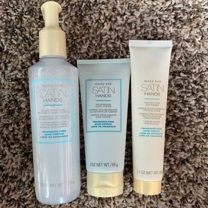 Mary Kay Satin Hands Set - Fragrance Free